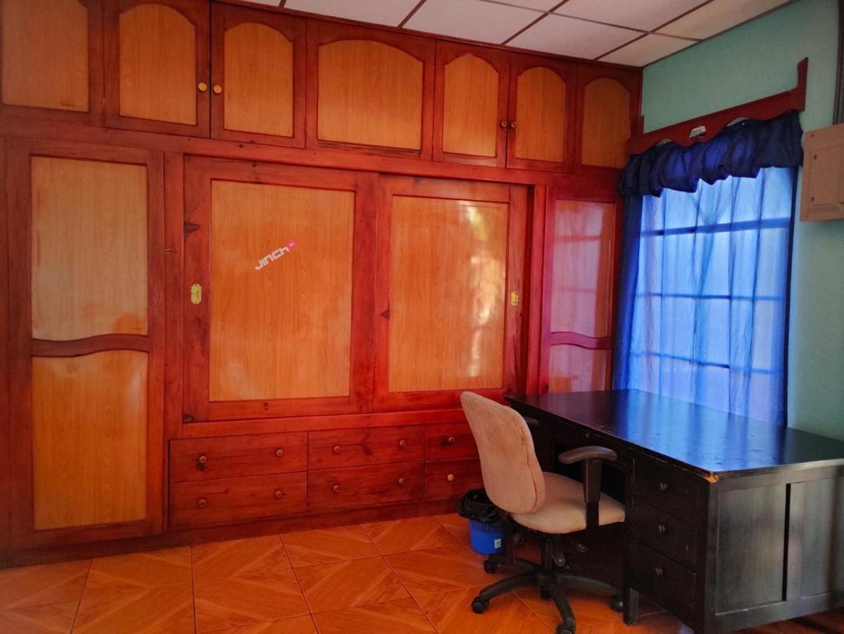 Casa Robles - Room Close To Airport #2 Managua Dış mekan fotoğraf